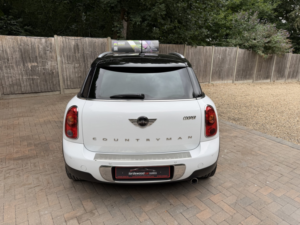 2013 MINI Countryman 1.6 Cooper All4 Countryman in White — image 6