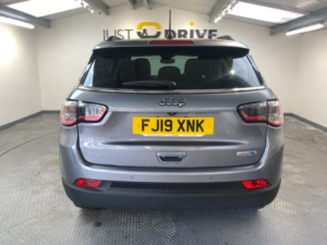 2019 Jeep Compass 1.4t Multiairii Longitude SUV 5dr Petrol Manual Euro 6 (s/s) (140 Ps) in Grey — image 4