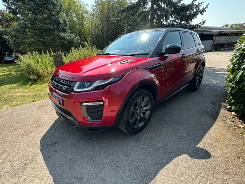 2018 Land Rover Range Rover Evoque 2.0 Td4 Landmark in Red — image 1