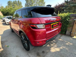 2018 Land Rover Range Rover Evoque 2.0 Td4 Landmark in Red — image 4