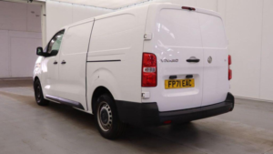 2021 Vauxhall Vivaro 2.0 Turbo D 3100 Dynamic L2 H1 Euro 6 (s/s) 6dr in White — image 3
