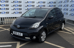 2012 Toyota Aygo 1.0 Vvt-I Fire Hatchback 5dr Petrol Manual Euro 5 (67 Ps) in Black — image 3