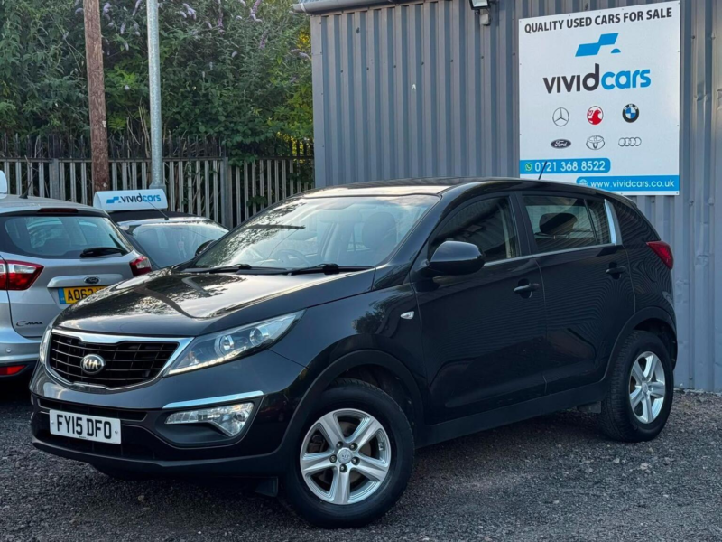 2015 Kia Sportage 1.7 Crdi Ecodynamics 1 2WD Euro 5 (s/s) 5dr in Black — image 1