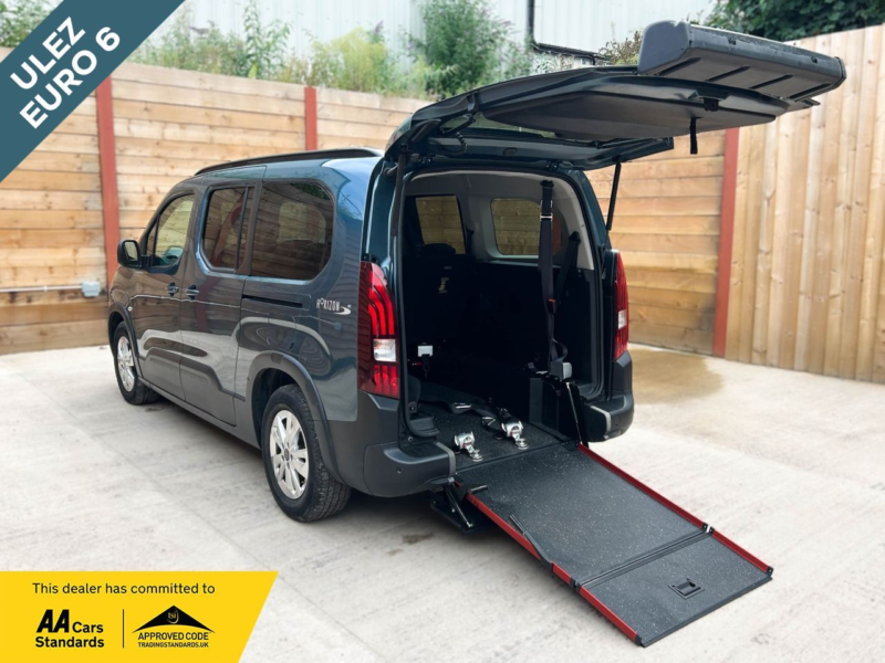2024 Peugeot Rifter L2 Lwb 5 SEAT Wheelchair Accessible Disabled Access Vehicle Wav in Blue — image 1