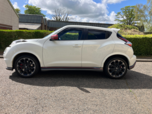 2016 Nissan Juke 1.6 Dig-T Nismo Rs SUV 5dr Petrol Xtron 4WD Euro 6 (214 Ps) in White — image 4