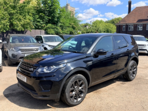 2019 Land Rover Discovery Sport Td4 Landmark in Black — image 5