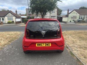 2017 Volkswagen Up! 1.0 Up! Beats in Red — image 5