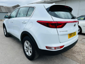 2017 Kia Sportage 1.6 Gdi 1 Euro 6 (s/s) 5dr in White — image 3