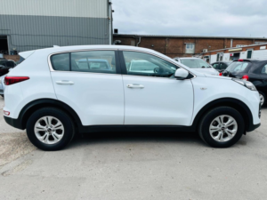 2017 Kia Sportage 1.6 Gdi 1 Euro 6 (s/s) 5dr in White — image 5