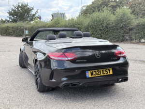 2018 Mercedes-Benz C Class 4.0 C63 V8 Biturbo Amg in Black — image 2
