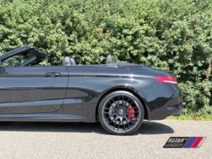 2018 Mercedes-Benz C Class 4.0 C63 V8 Biturbo Amg in Black — image 6