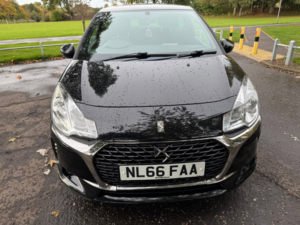 2016 Ds Automobiles Ds 3 1.2 Puretech Elegance Hatchback 3dr Petrol Manual Euro 6 (s/s) (130 Ps) in Black — image 4