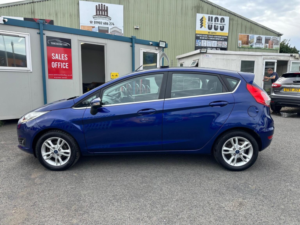 2016 Ford Fiesta 1.5 Tdci Zetec Euro 6 5dr in Blue — image 5
