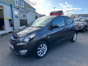 2015 Vauxhall Viva 1.0i Sl Euro 6 5dr in Grey — image 3