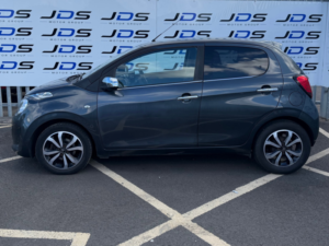 2016 Citroen C1 1.2 Puretech Flair Hatchback 5dr Petrol Manual Euro 6 (82 Ps) in Grey — image 6