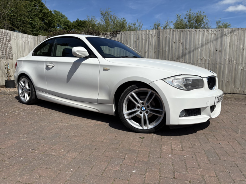 2011 BMW 1 Series 2.0 118d M Sport Coupe in White — image 1