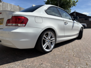 2011 BMW 1 Series 2.0 118d M Sport Coupe in White — image 2