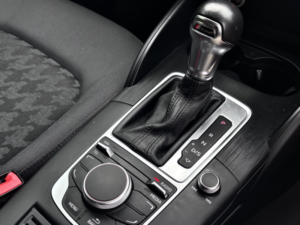 2015 Audi A3 1.6 Tdi Se in Black — image 3