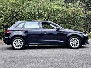 2015 Audi A3 1.6 Tdi Se in Black — image 4
