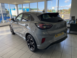2023 Ford Puma 1.0 Puma St-Line X 5 Door 1.0l Ecoboost 125ps Mhev 7 Speed Automatic in Silver — image 4
