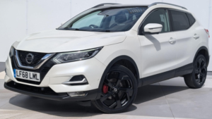 2018 Nissan Qashqai 1.3 Dig-T Tekna Euro 6 (s/s) 5dr in White — image 3