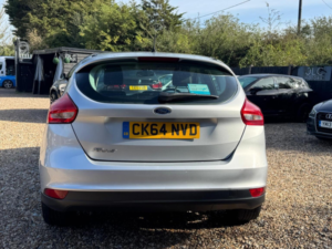 2014 Ford Focus 1.6 Tdci Zetec Euro 5 (s/s) 5dr in Silver — image 6