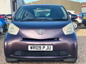2009 Toyota Iq 1.0 Vvt-I Euro 4 3dr in Purple — image 6