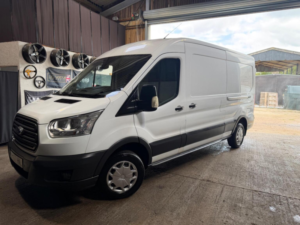 2017 Ford Transit 2.0 310 Ecoblue Fwd L3 H2 Euro 6 5dr in White — image 3