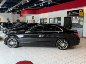 2017 Mercedes-Benz C Class 2.1 C250d Amg Line in Black — image 5