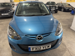 2012 Mazda Mazda2 1.3 Ts in Blue — image 3