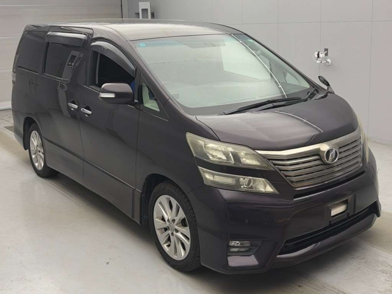 2009 Toyota Vellfire C Package 3.5z G Edition 4WD in Purple — image 1