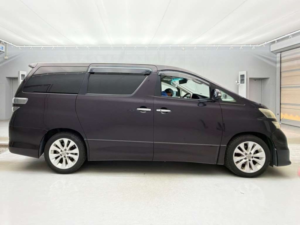 2009 Toyota Vellfire C Package 3.5z G Edition 4WD in Purple — image 6