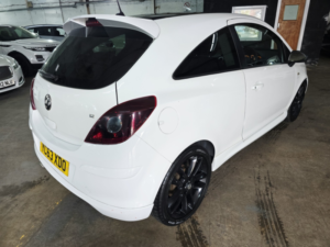 2014 Vauxhall Corsa 1.2 16v Limited Edition in White — image 5