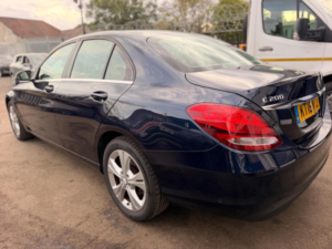 2016 Mercedes-Benz C Class 2.0 C200 Se 7g-Tronic+ Euro 6 (s/s) 4dr in Blue — image 4
