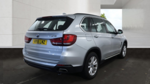 2016 BMW X5 3.0 X5 Xdrive40d Se in Silver — image 6