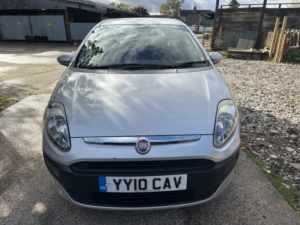 2010 Fiat Punto Evo 1.4 Active in Grey — image 2