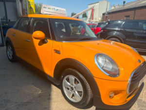 2016 MINI Hatch