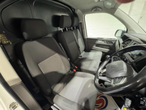 2021 Volkswagen Transporter 2.0 Tdi T32 Startline Fwd Swb Euro 6 (s/s) 5dr in White — image 3