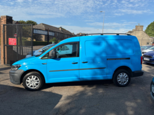2015 Volkswagen Caddy Maxi 1.6 Tdi C20 Cr Startline Panel Van 6dr Diesel Manual Lwb Euro 5 (102 Ps) in Blue — image 4