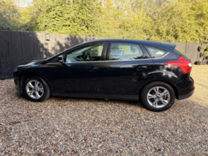 2011 Ford Focus 1.6 Zetec in Black — image 2