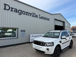 2013 Land Rover Freelander 2 2.2 Td4 Xs 4WD Euro 5 (s/s) 5dr in White — image 3