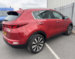 2016 Kia Sportage 3 Isg 1.7 Crdi in Red — image 5