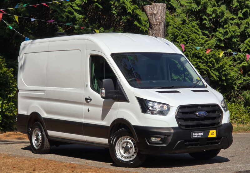 2020 Ford Transit 2.0 Transit 330 Leader Ecoblue in White — image 1