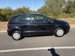 2015 Volkswagen Polo 1.0 Bluemotion Tech S in Black — image 2