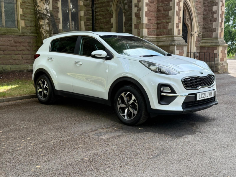 2021 Kia Sportage 1.6 Gdi 2 in White — image 1