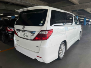 2008 Toyota Alphard 350s C Package in White — image 3