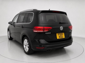 2021 Volkswagen Touran 2.0 Tdi Comfortline DSG Euro 6 5dr in Black — image 3