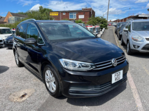 2021 Volkswagen Touran 2.0 Tdi Comfortline DSG Euro 6 5dr in Black — image 4