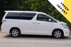2009 Toyota Vellfire 2.4 X 5dr 8 Seats in White — image 2