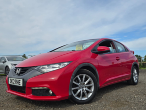 2012 Honda Civic 1.8 I-Vtec Es Hatchback 5dr Petrol Manual Euro 5 (s/s) (142 Ps) in Red — image 2